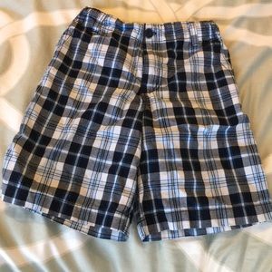 Like new boys plaid shorts size S.